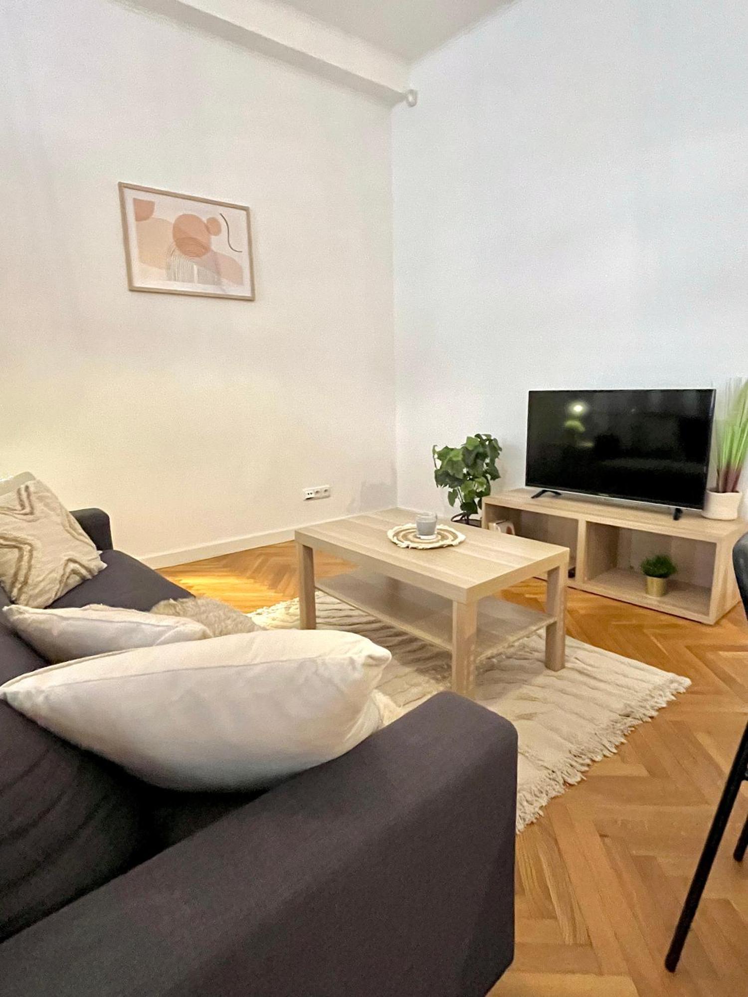 Apartment Mia - Old Town, Ac Μπρατισλάβα Εξωτερικό φωτογραφία